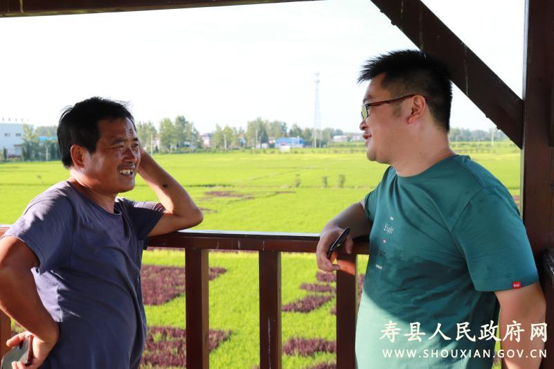 顾广银从事水稻生产工作几十年,早年在上海务农,返乡后,在安丰塘镇戈