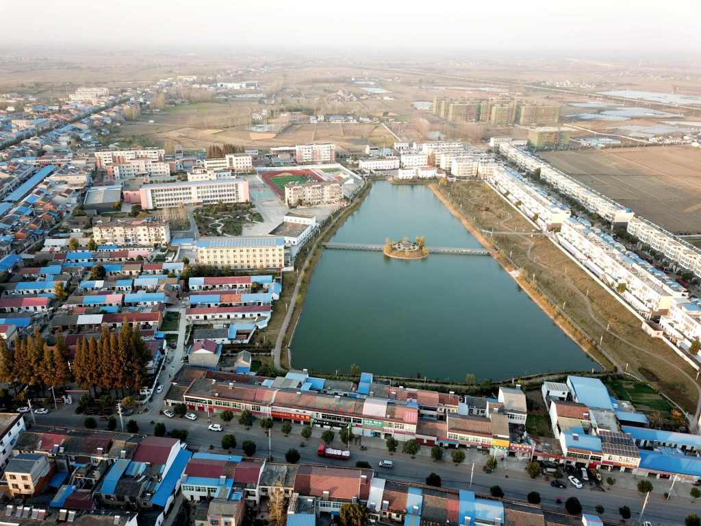 三觉镇:发展扶贫产业助推脱贫攻坚