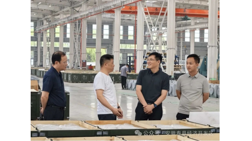 赵德兵深入园区企业开展访企入村专题行动