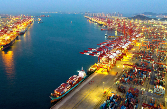 新华社评论员：牢牢把握推动高质量发展这个主题——四论学习贯彻党的二十届四中全会精神