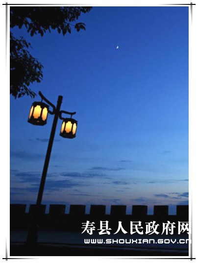 东津晓月.jpg
