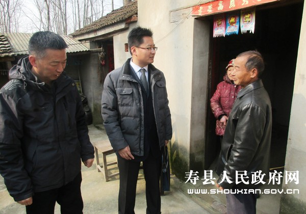 陈杰到张李乡开展扶贫"六送"活动_寿县人民政府